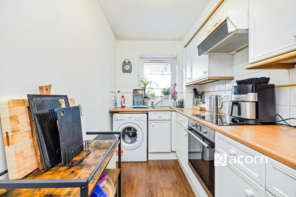 Kitchen (2)