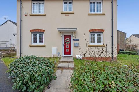 undefined, Lantern Close, Pontyclun CF72