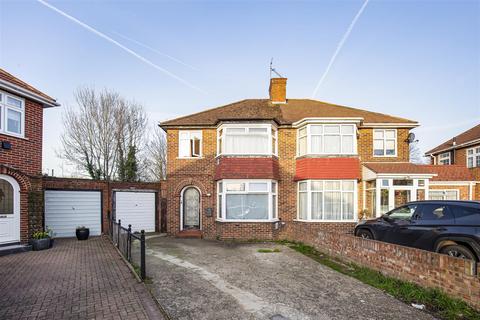 undefined, Firs Drive, Cranford, Hounslow TW5