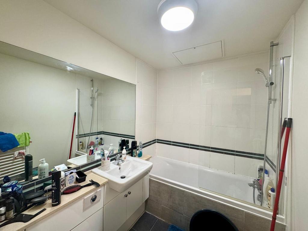 Bathroom 2