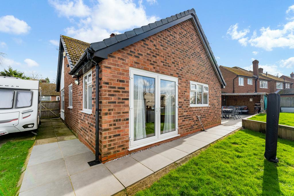 2 BEECHMORE40.jpg