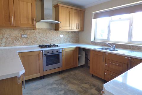 3 bedroom house to rent, Tynedale Close, Gosport, PO12