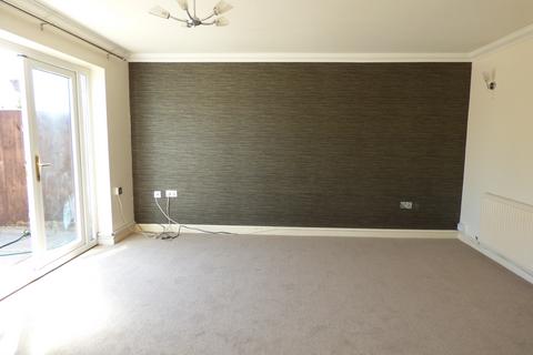 3 bedroom house to rent, Tynedale Close, Gosport, PO12