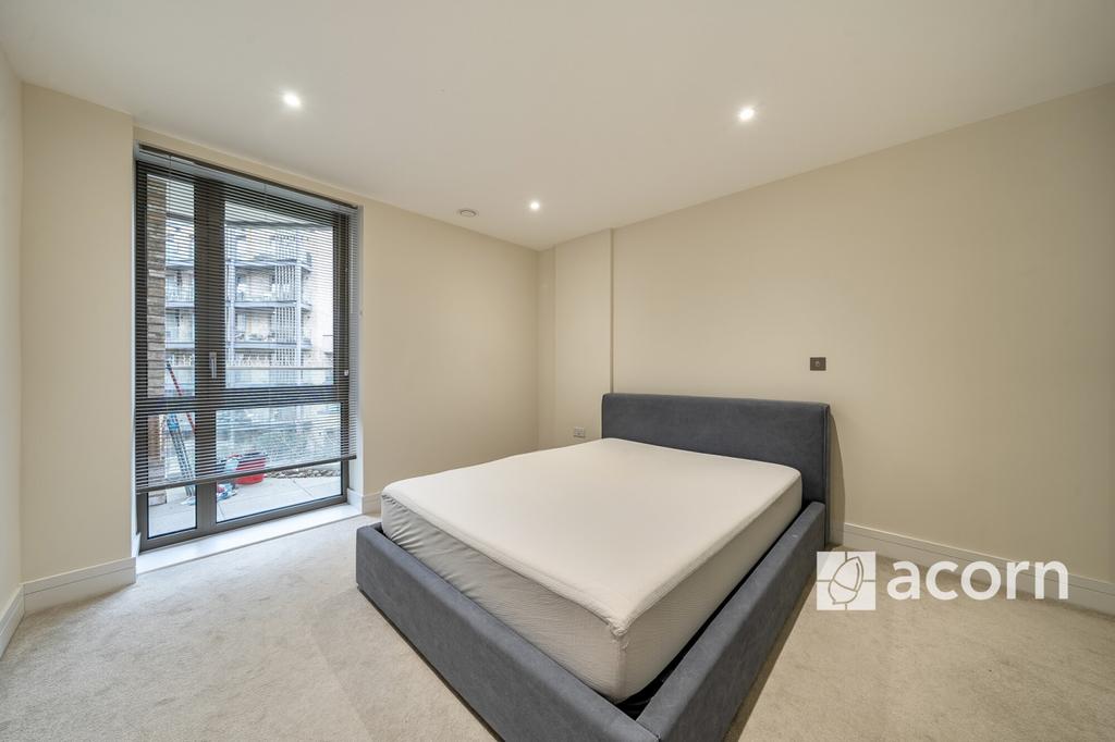 Bedroom (2)