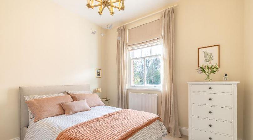 Bedroom 2.JPG