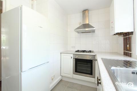 Studio to rent, September Way, Stanmore, HA7