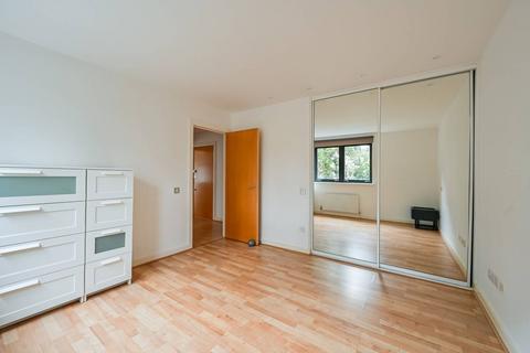 undefined, Ocean Wharf, E14, Docklands, London, E14