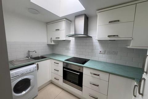 1 bedroom flat for sale, Victoria Road, Aldershot