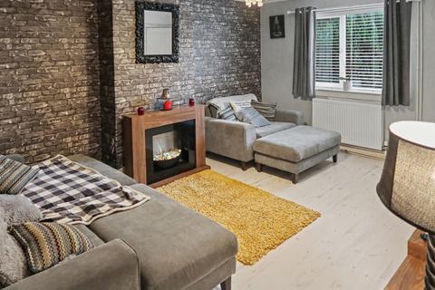 3 bedroom semi-detached house for sale, Springfield Avenue, Banbury