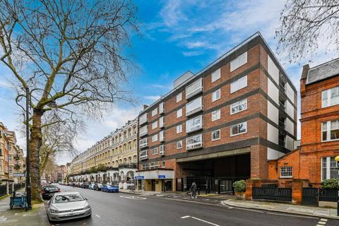 2 bedroom flat for sale, Beatrix House, South Kensington, London, SW5