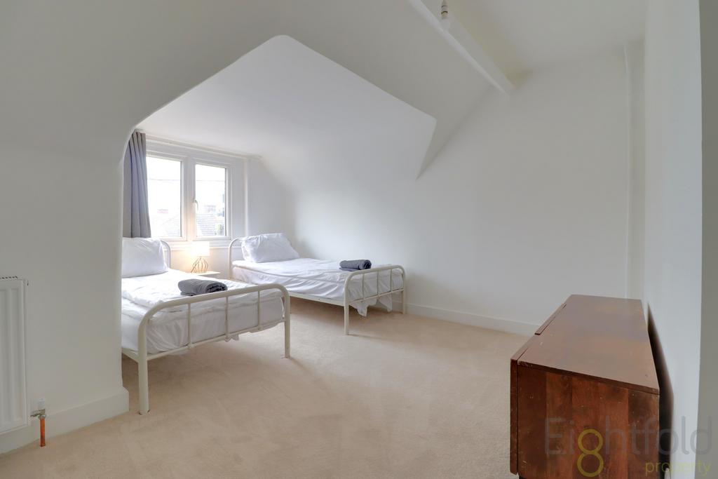 Bedroom 5