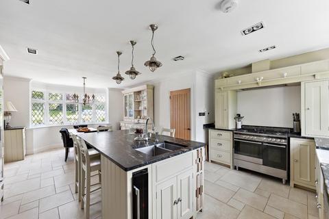 undefined, Longdown Lane North, Epsom