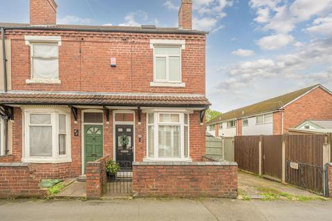 3 bedroom end of terrace house for sale, West Street, Stourbridge, DY8 1XN