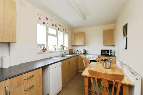 undefined, Roberts Close, Ragnall, Newark