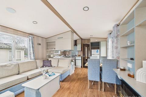 3 bedroom property for sale, Beauport Holiday Park