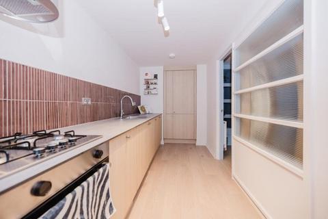 undefined, 2687LT Giles Street, Edinburgh, EH6 6DS