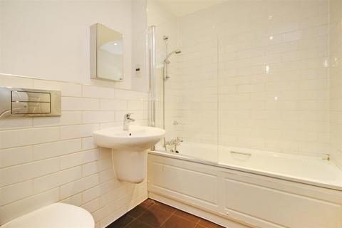 undefined, Invicta Close, Canterbury, Kent, CT1