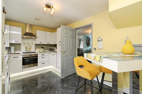 3 bedroom semi-detached house for sale, Barholm Avenue, Glasgow, G33