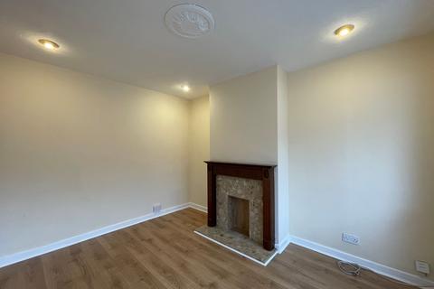 3 bedroom terraced house to rent, Thornbridge Avenue, Birmingham, B42