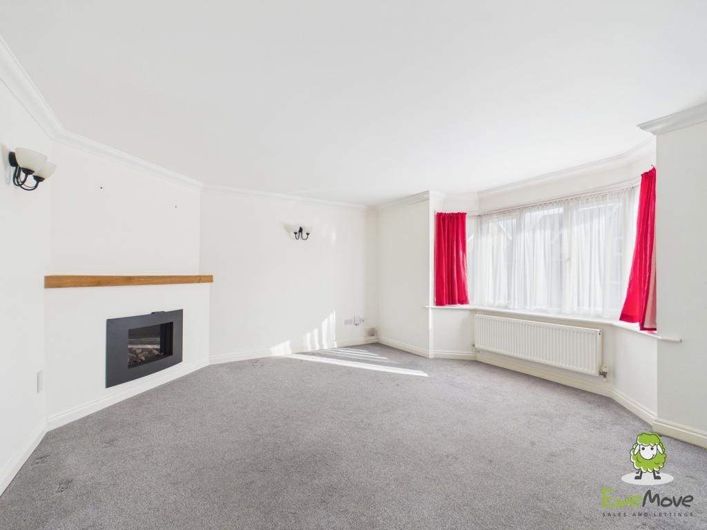 Ewe Move Basingstoke Estate Agents - Speckled Wood