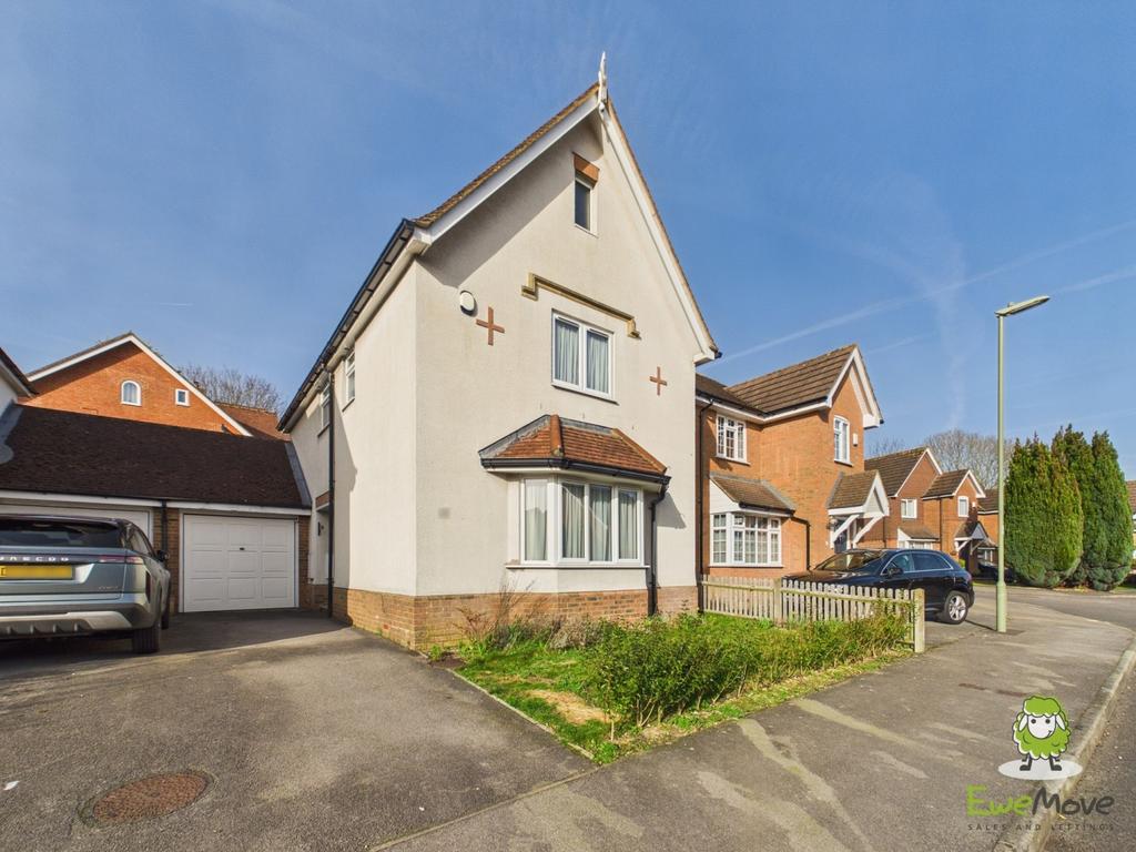 Ewe Move Basingstoke Estate Agents - Speckled Wood