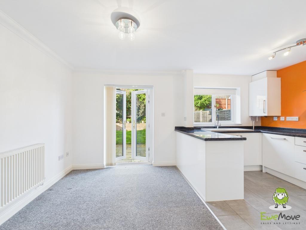 Ewe Move Basingstoke Estate Agents - Speckled Wood