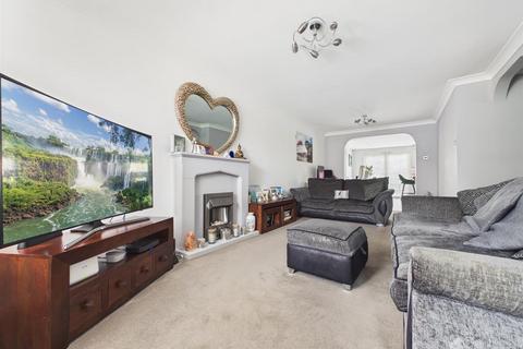 undefined, Manchester Close, Stevenage SG1