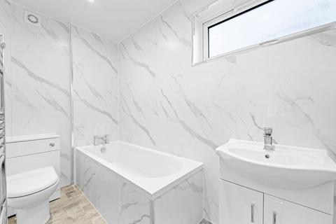 undefined, Nigel Rise, Livingston, EH54