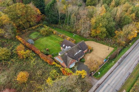 4 bedroom detached house for sale, Station Road, Mickleover, DERBY