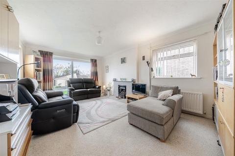 undefined, Laurels Avenue, Bangor-On-Dee.