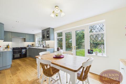 4 bedroom detached house for sale, Obelisk Rise, Kingsthorpe, NN2 8TY