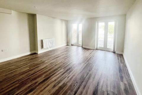 2 bedroom flat to rent, Town Lane, PO36