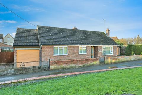 4 bedroom detached bungalow for sale, Old Becclesgate, Dereham