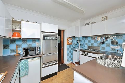 4 bedroom detached bungalow for sale, Old Becclesgate, Dereham