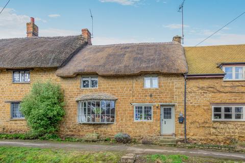 undefined, Main Street Wroxton Banbury, Oxfordshire, OX15 6PT