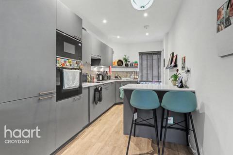 undefined, Addington Road, South croydon