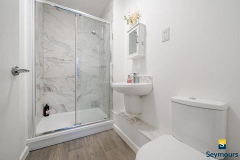 2 bedroom apartment to rent, 172 Worplesdon Road, Guildford GU2