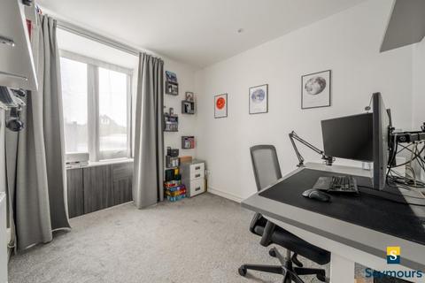 2 bedroom apartment to rent, 172 Worplesdon Road, Guildford GU2