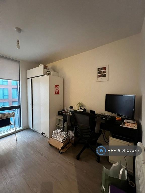 Second Bedroom (Bed Available)