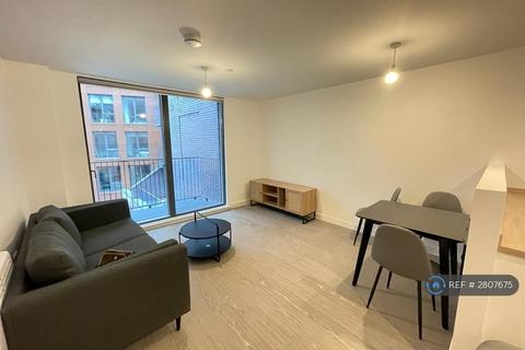 2 bedroom flat to rent - Oldfield Road, Salford, M5