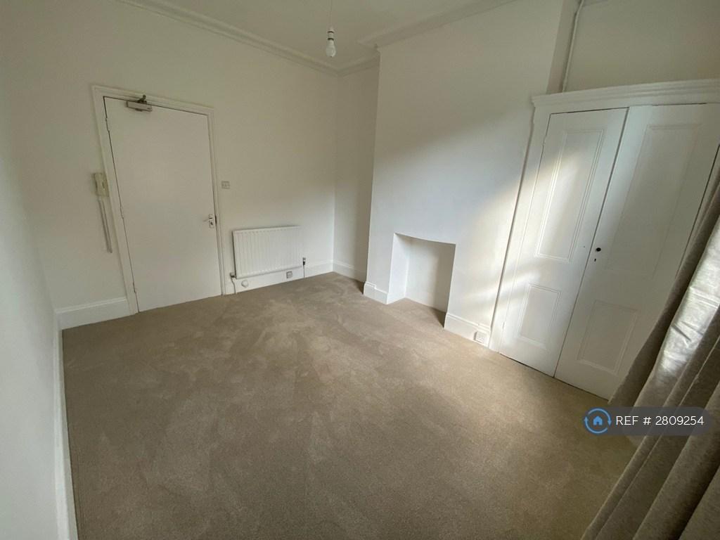 Bedroom/Sitting Room (Not Shared)