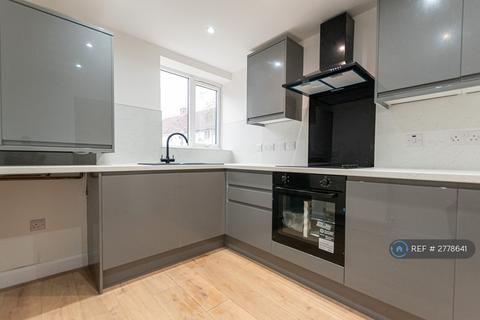 3 bedroom terraced house to rent, Bakers Green Road, Liverpool, L36
