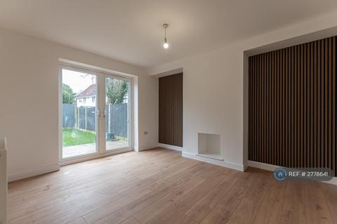 3 bedroom terraced house to rent, Bakers Green Road, Liverpool, L36