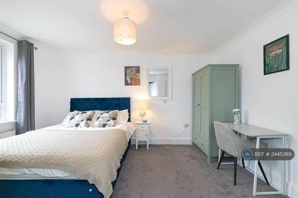 Double Bedroom 2