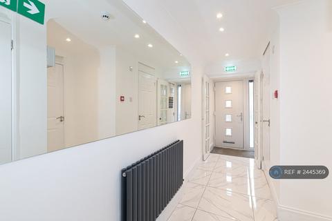 undefined, Halter Close, Borehamwood, WD6