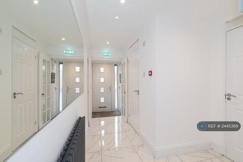 undefined, Halter Close, Borehamwood, WD6