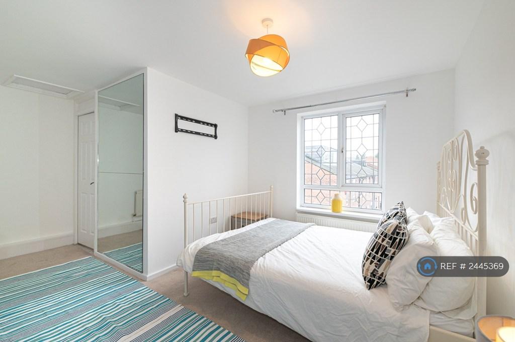 Ensuite 6 Double Bedroom 6