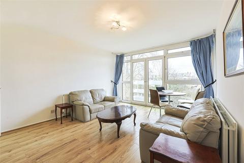 2 bedroom apartment to rent, Carlton Drive, London, SW15