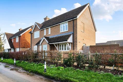 4 bedroom detached house for sale, Carpenters Lane, Hadlow, TN11