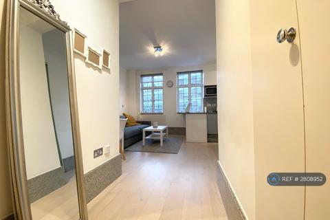 1 bedroom flat to rent, Beaumont Court, London, W1G
